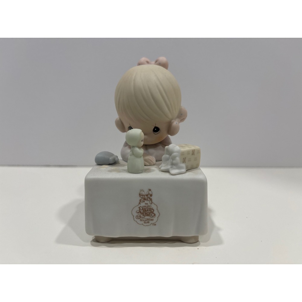 Precious Moments My Happiness 1989 Collectors Club Figurine C0010